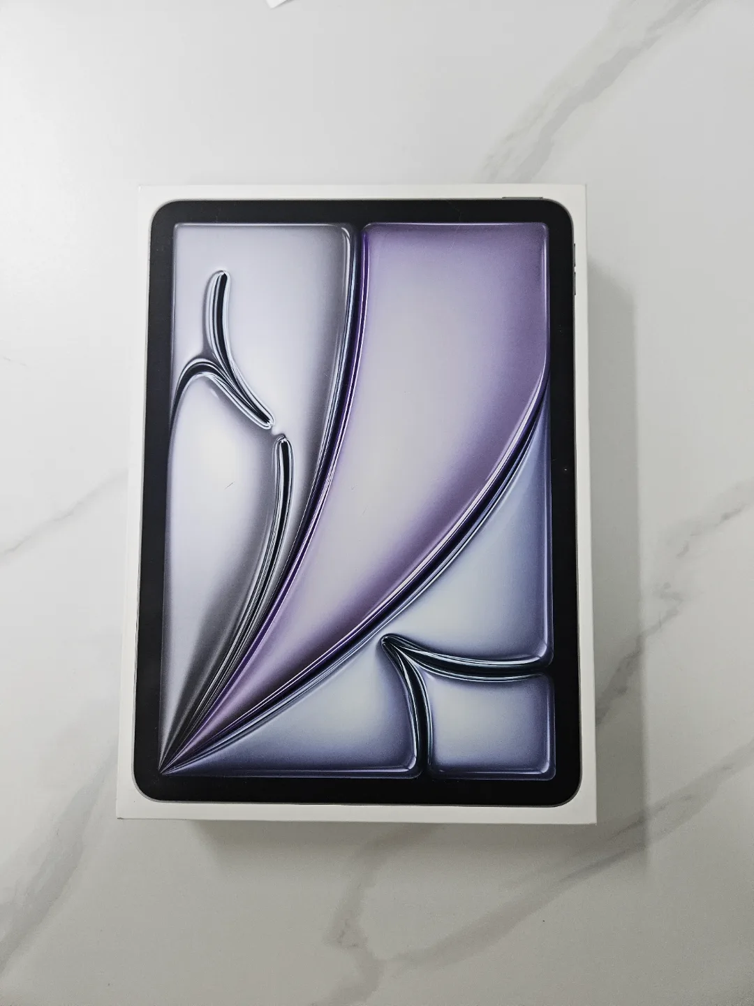 아이패드 에어 6(m2) 11인치 와이파이 중고 판매합니다.