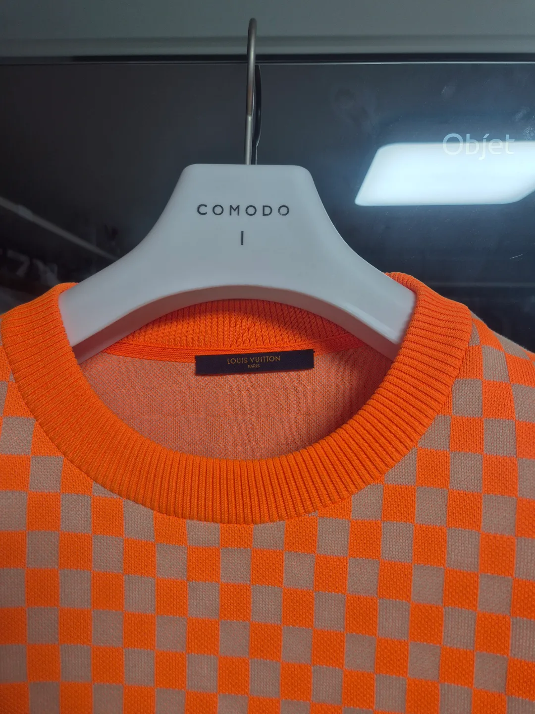루이비통 오렌지 다미에 맨투맨 XL