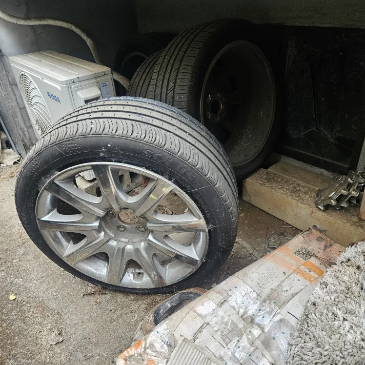 중고 휠타이어 4개 세트