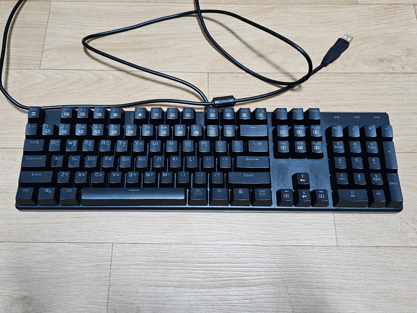 앱코 K590 유선 갈축 기계식 키보드 104키 풀배열 중고