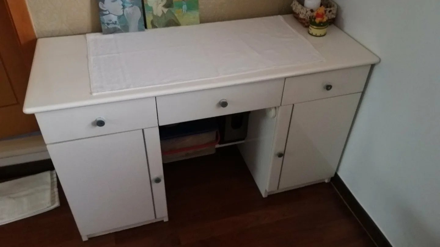 보르네오 화이트 책상/화장대