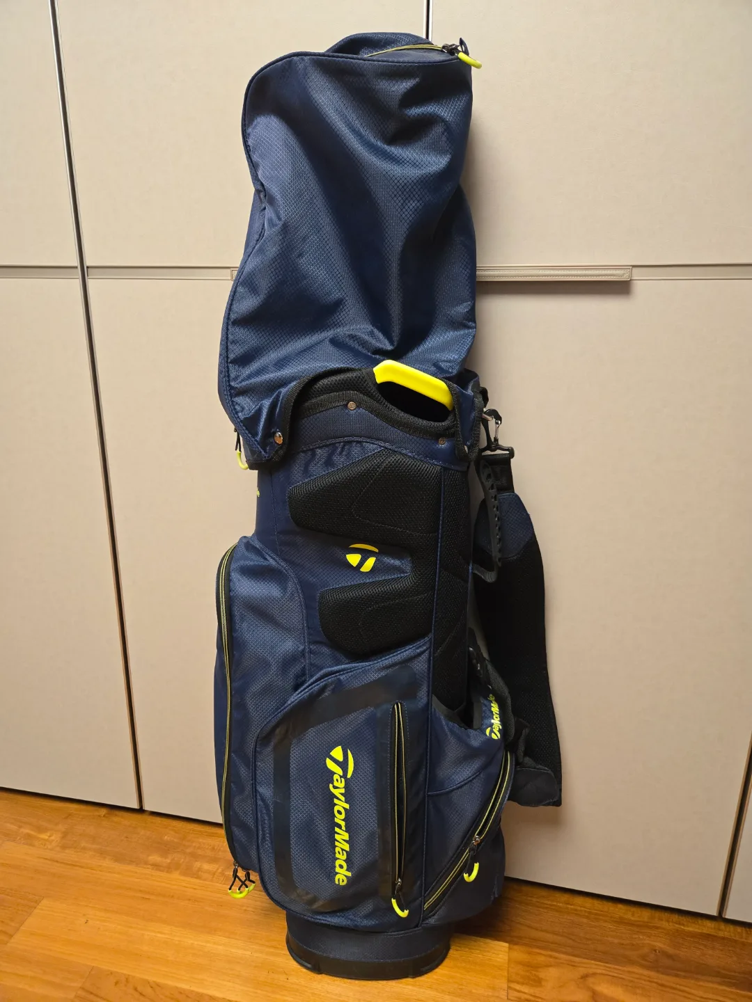 테일러메이드 골프백 네이비