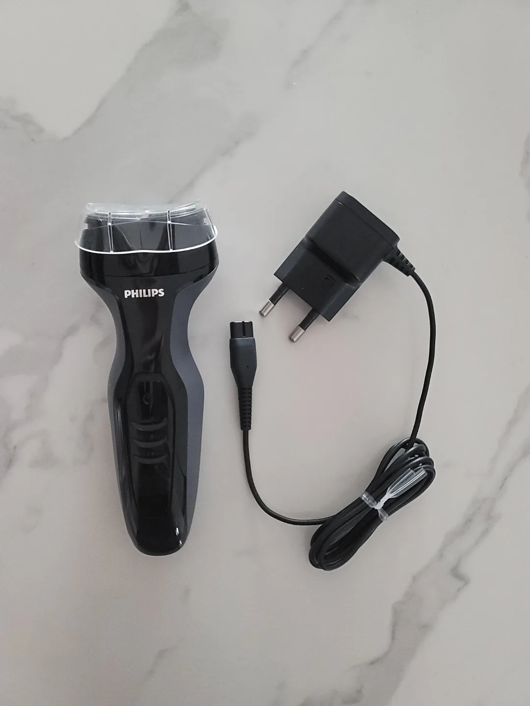 필립스 S301 휴대용 전기면도기