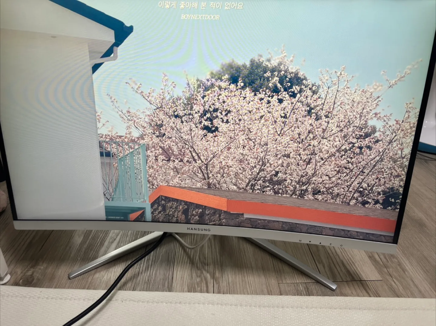 한성 27인치 커브드 모니터 중고