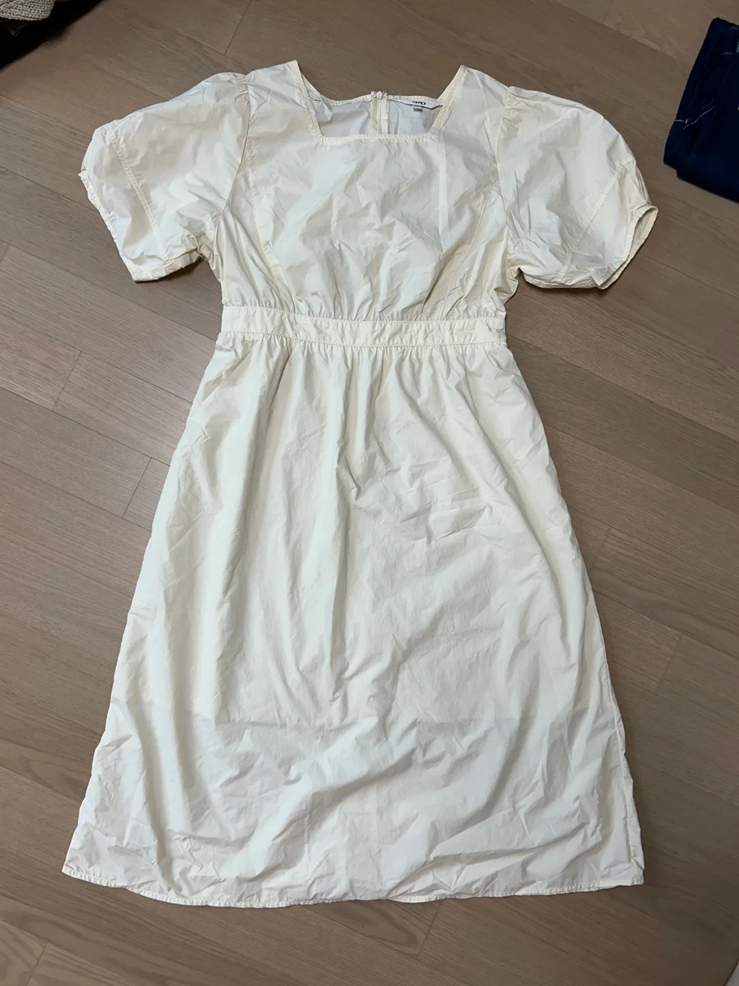 스파오 원피스 팔아요