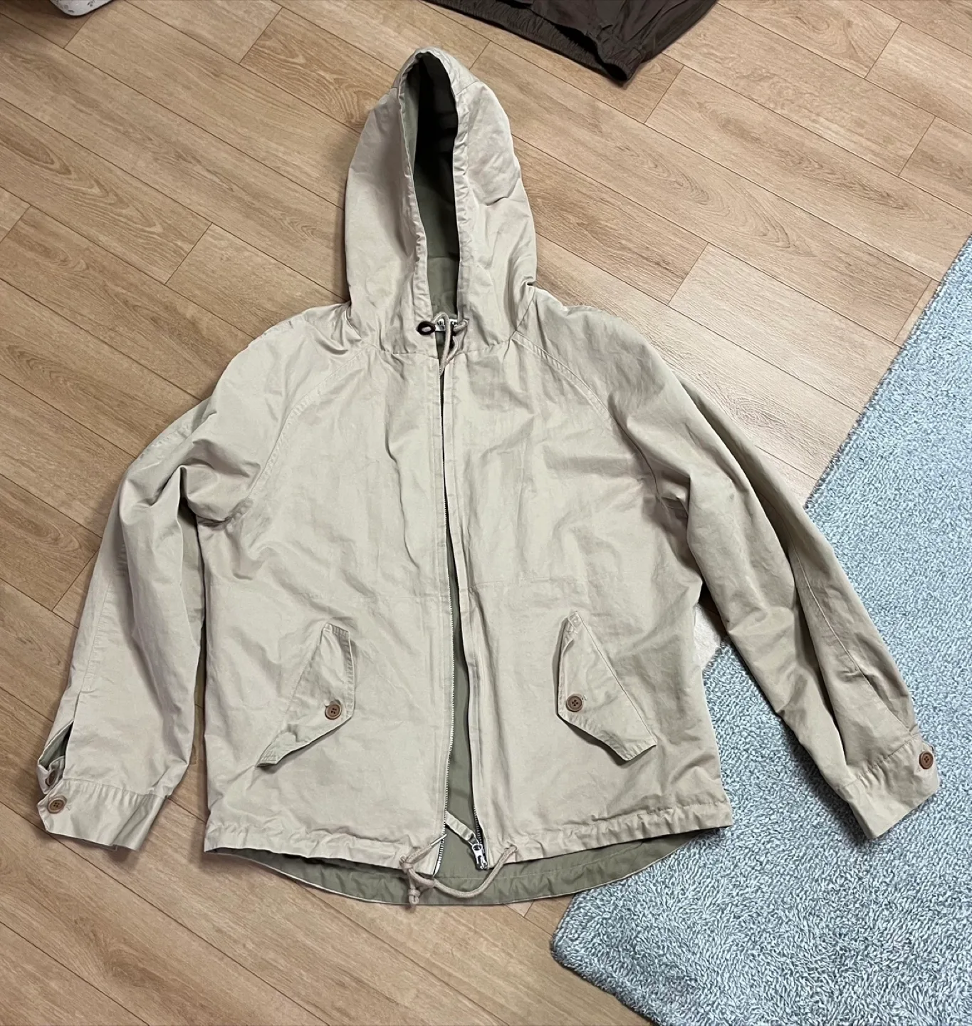 비얼디드키드 코튼 후디드 파카 S-M 중고판매