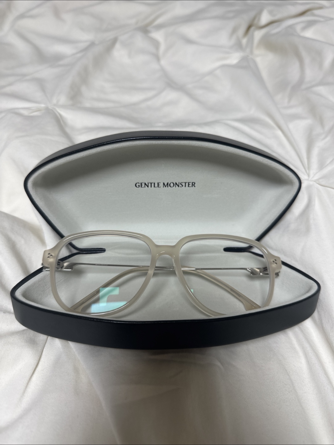 GENTLE MONSTER クリアホワイト メガネ ANNA 24年☆新製品 ANNA 01