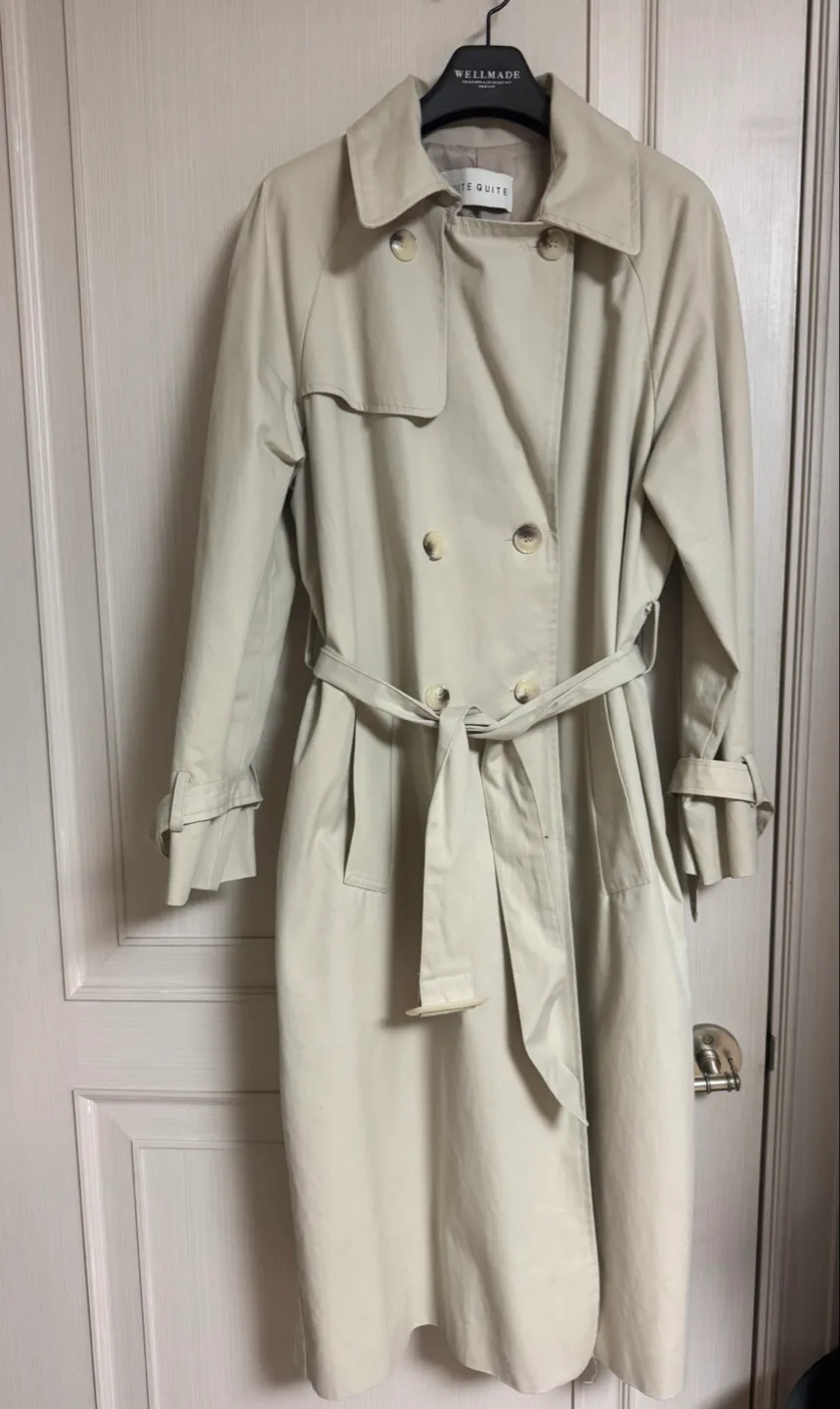 QUITE QUITE 베이지 트렌치 코트