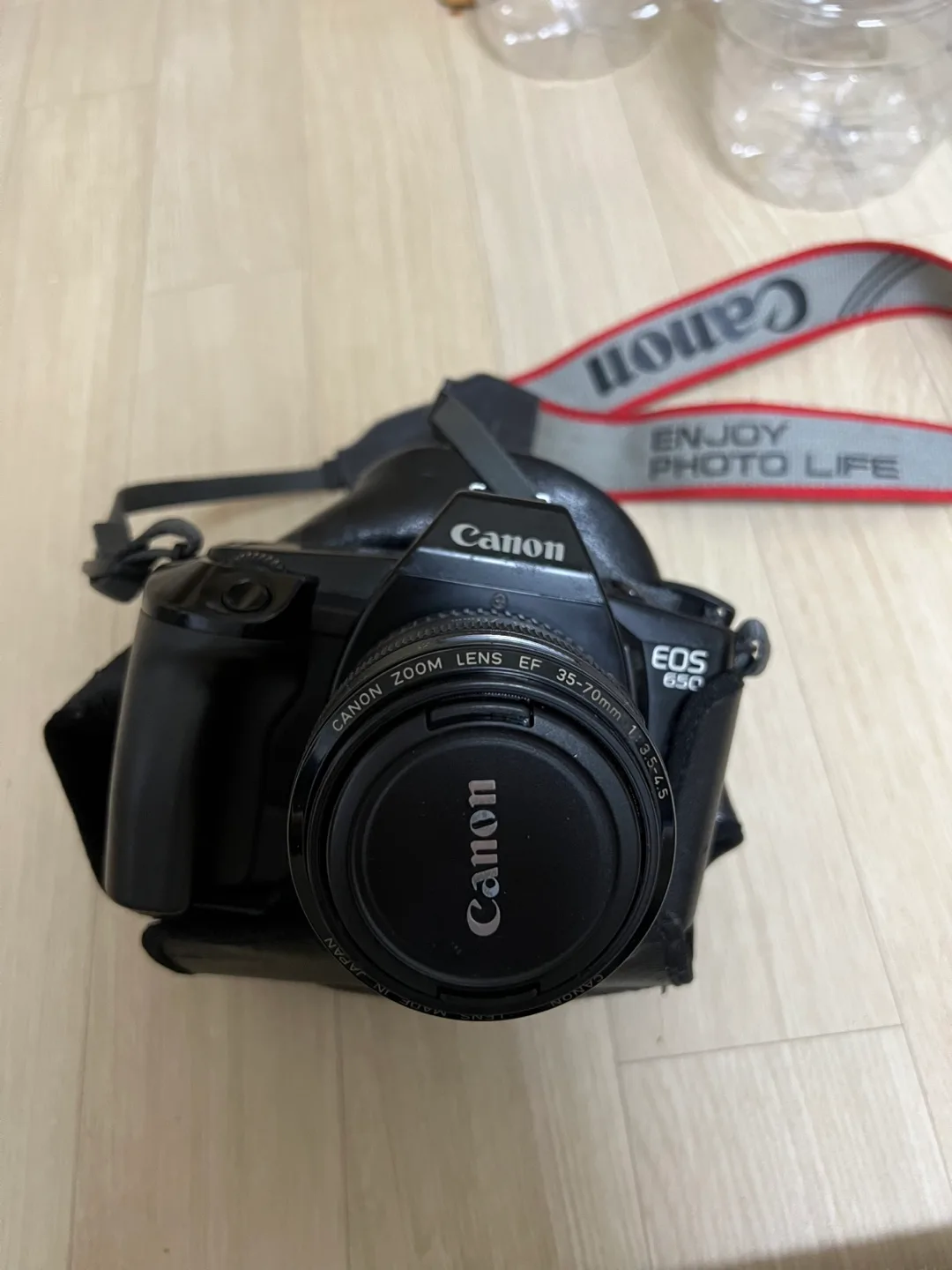 (중고제품)캐논 EOS 650 필름 카메라