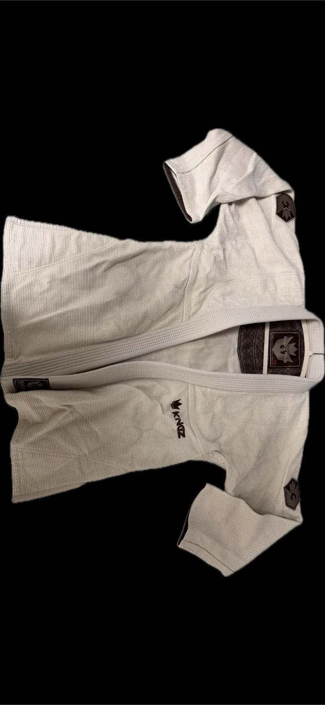 주짓수 도복 킹즈 발리스티코 스페셜 에디션 데저트 화이트 / 데몬레벨0