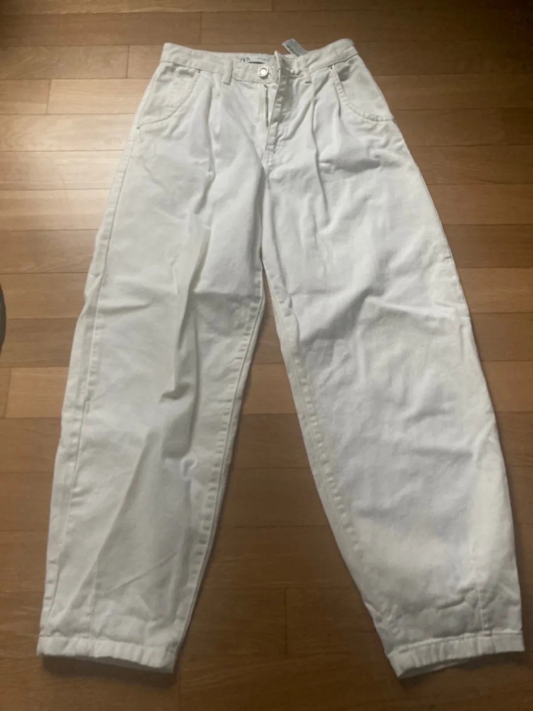 자라 화이트 와이드 팬츠