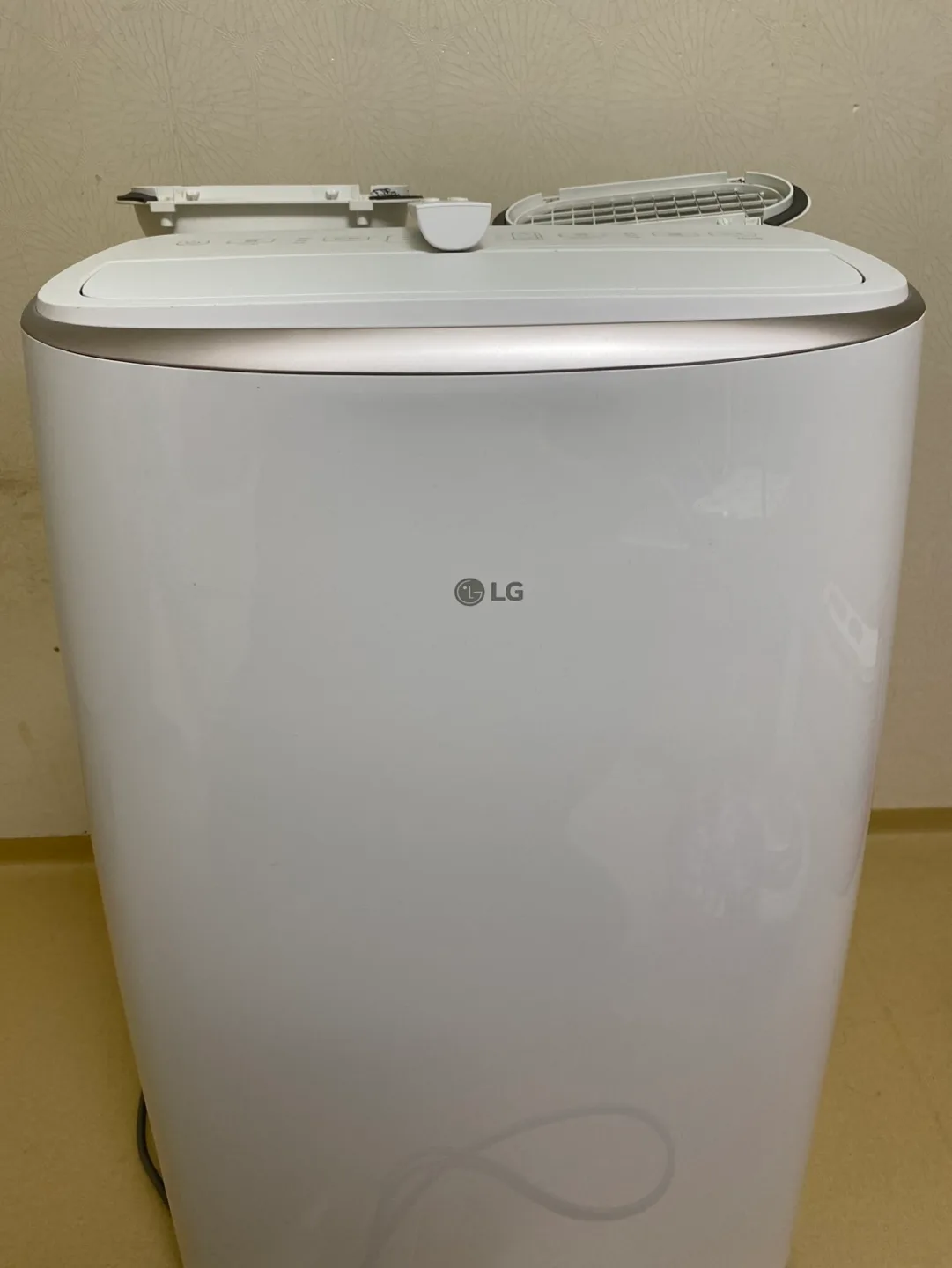 LG 이동식에어컨 팝니다