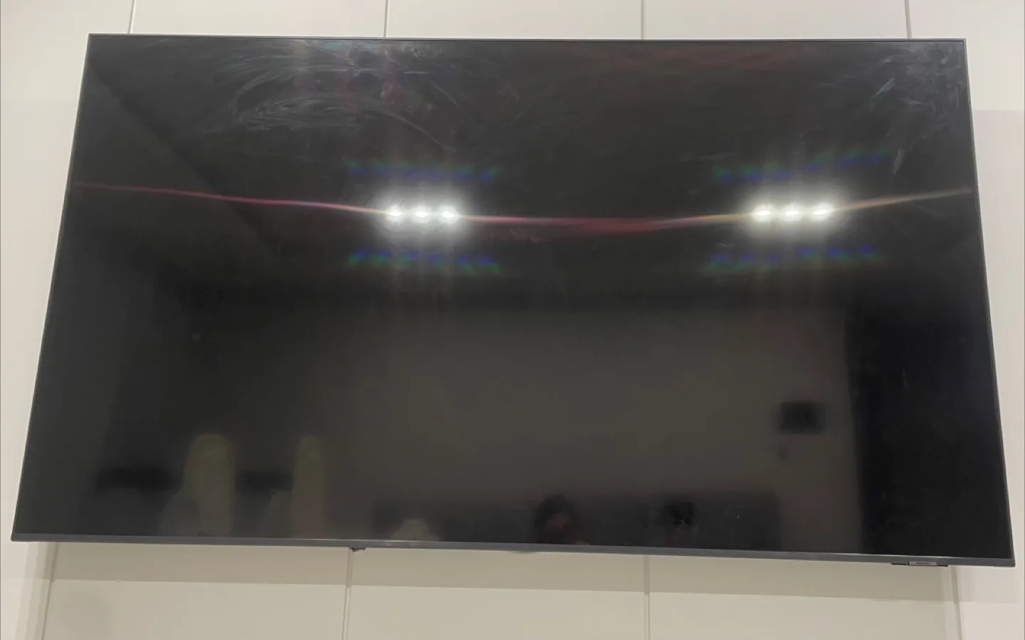 72인치 티비 모니터 액정파손(고쳐서 쓰실분)중고판매사님이나