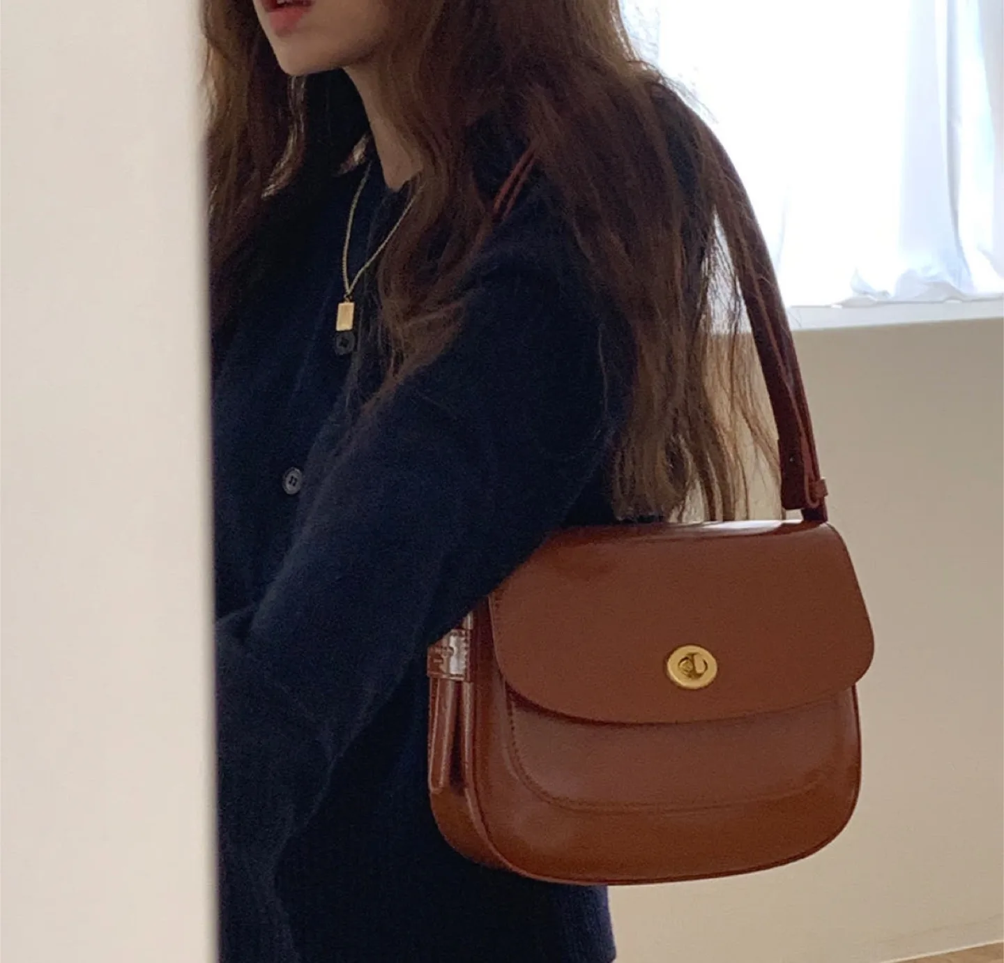 (새상품) 르메고 소가죽 레아 숄더 크로스백