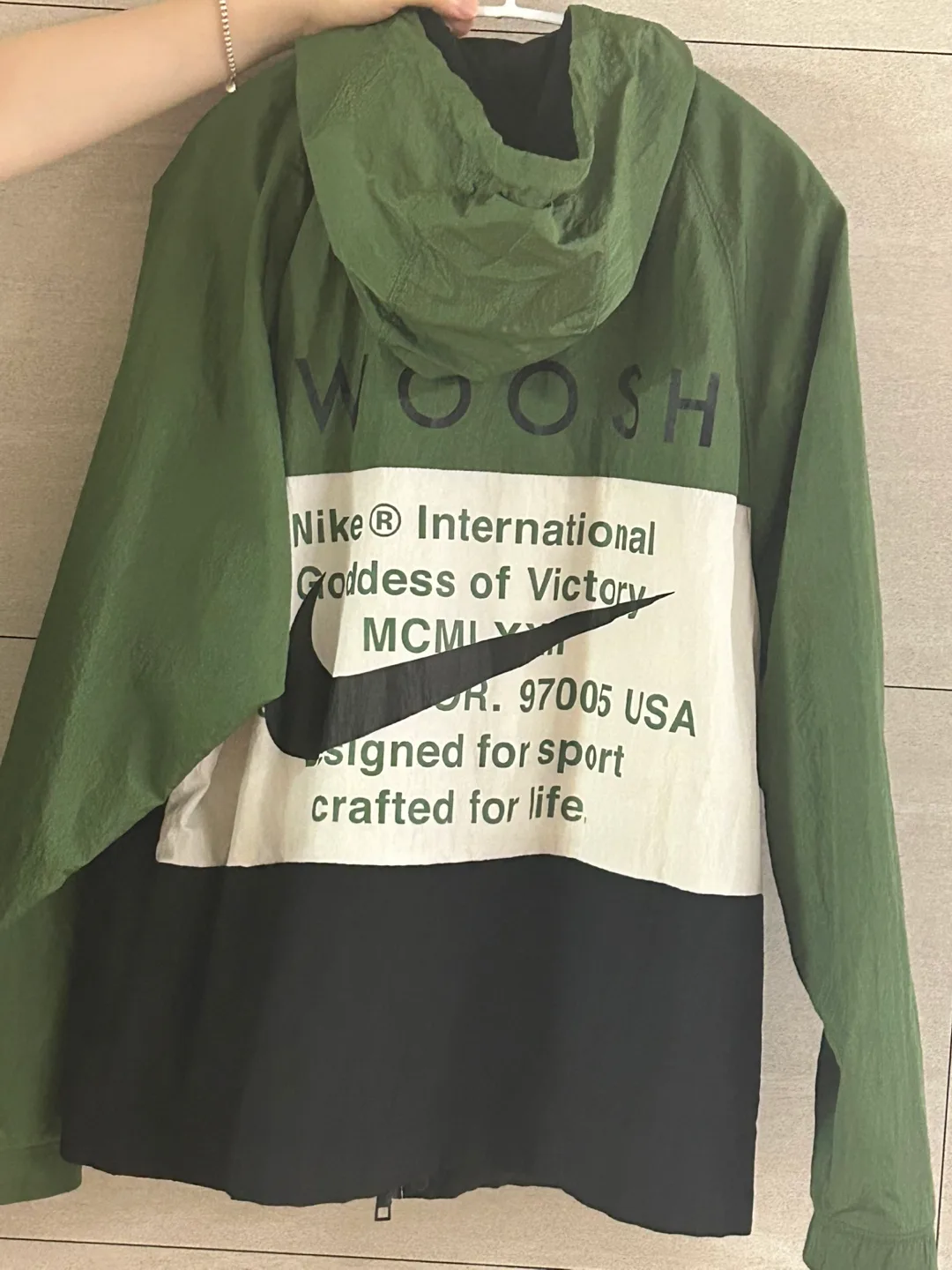 중고 나이키  스우시 우븐 자켓(정품)