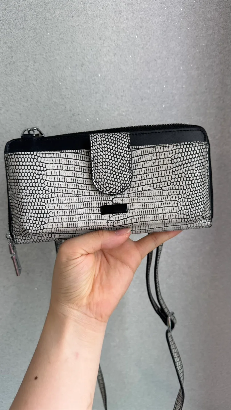 지센 숄더 지갑