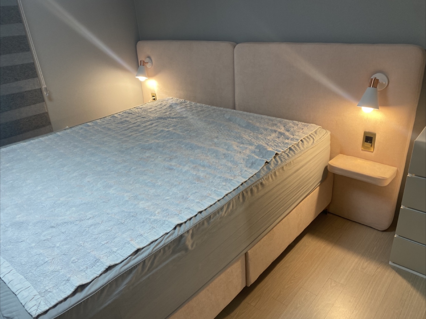 라지킹 사이즈 침대 (프레임+매트리스)