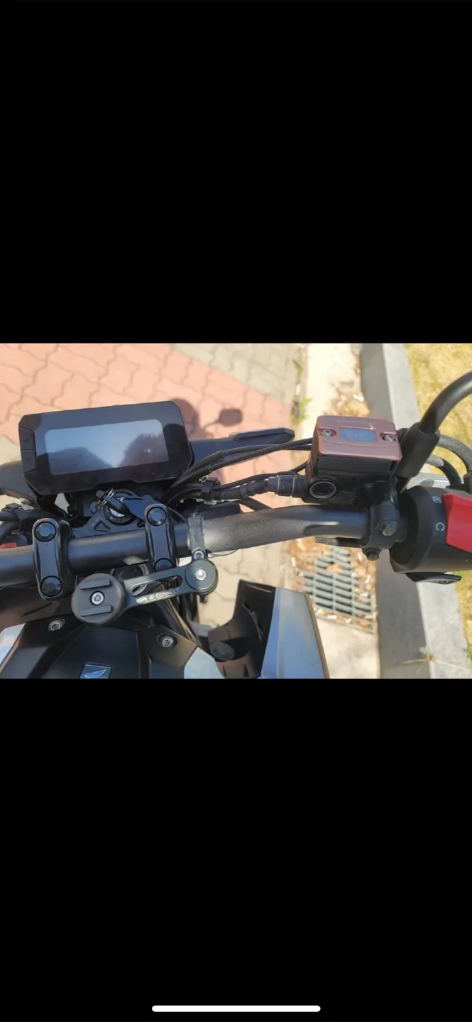 혼다 CB125R 오토바이 판매