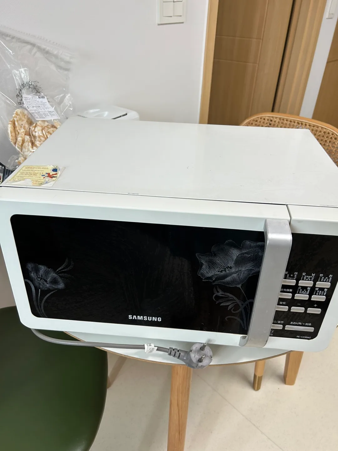 삼성 전자레인지 RE-C23BWZ 나눔