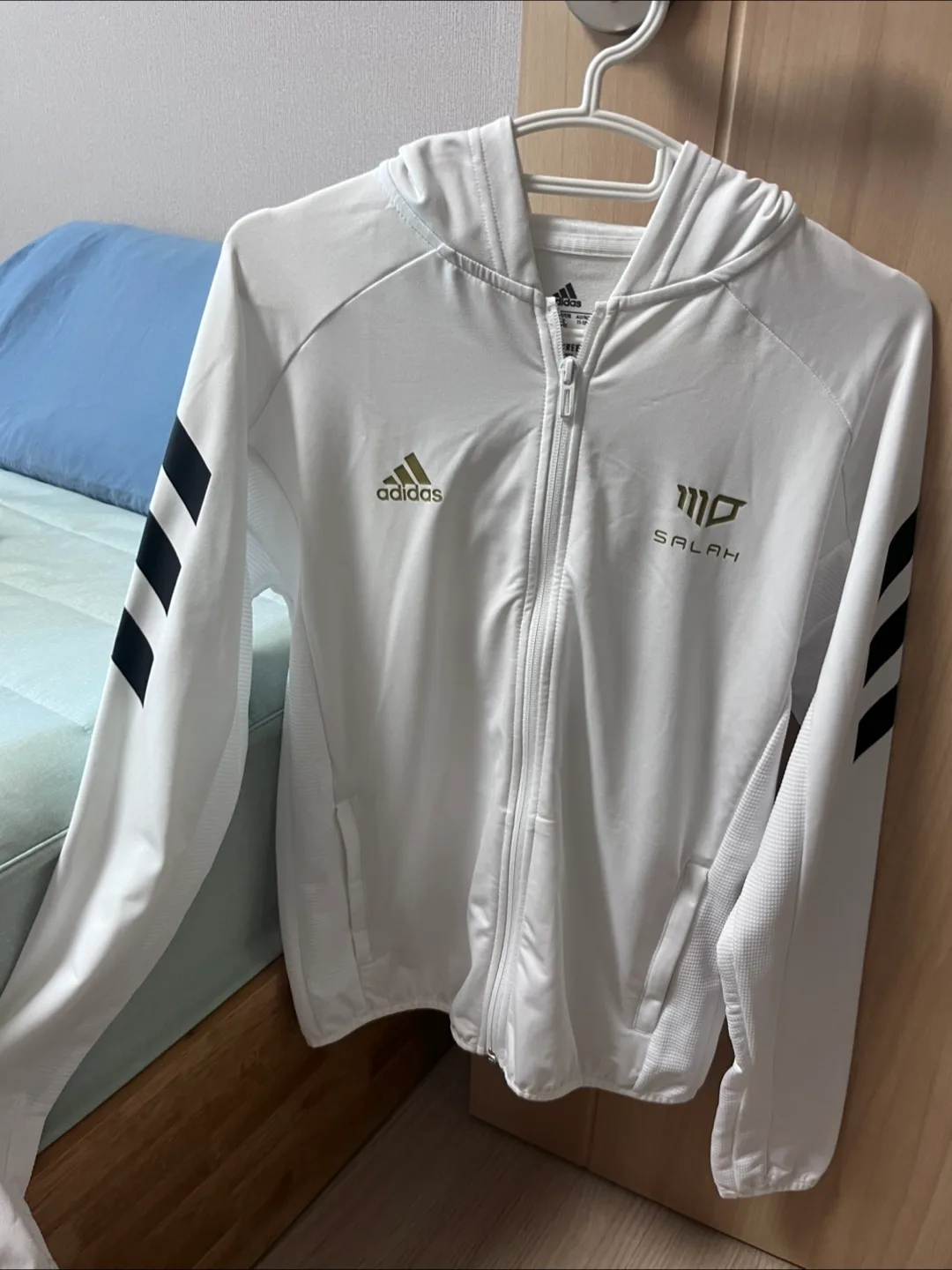 중고4만원 아디다스 살라 후드집업 150