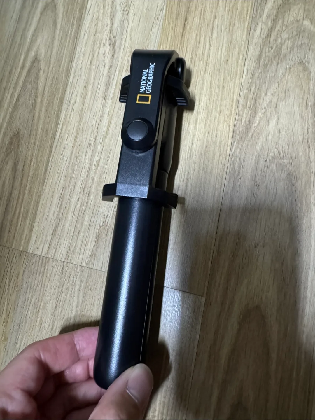 내셔널지오그래픽 삼각대 셀카봉 / 중고