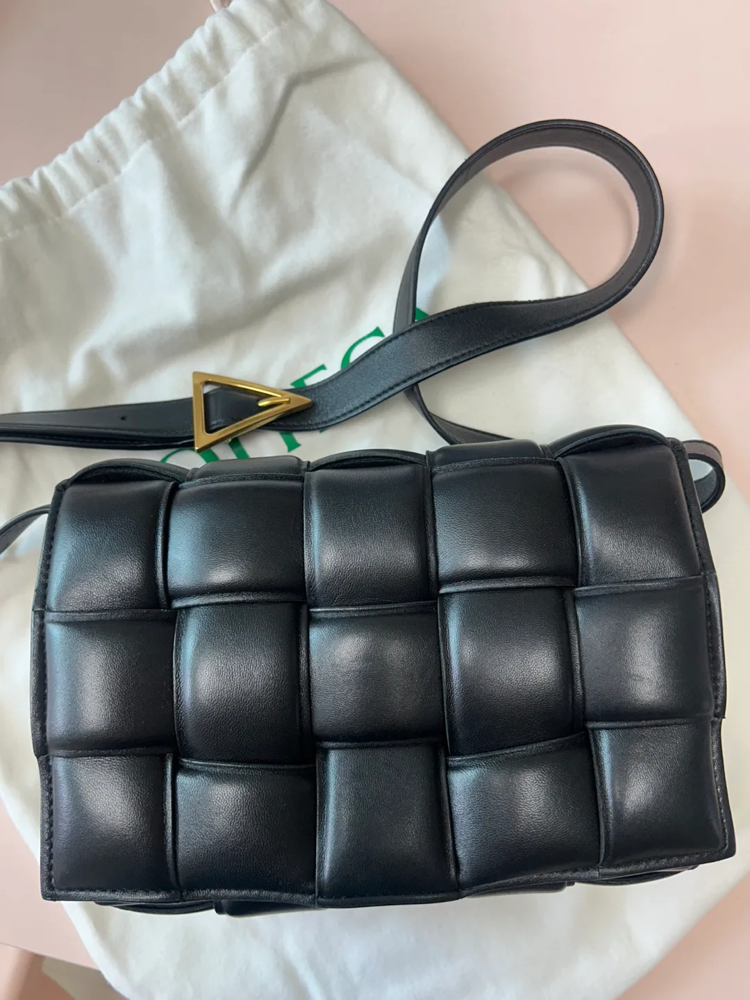 보테가 베네타 패딩백