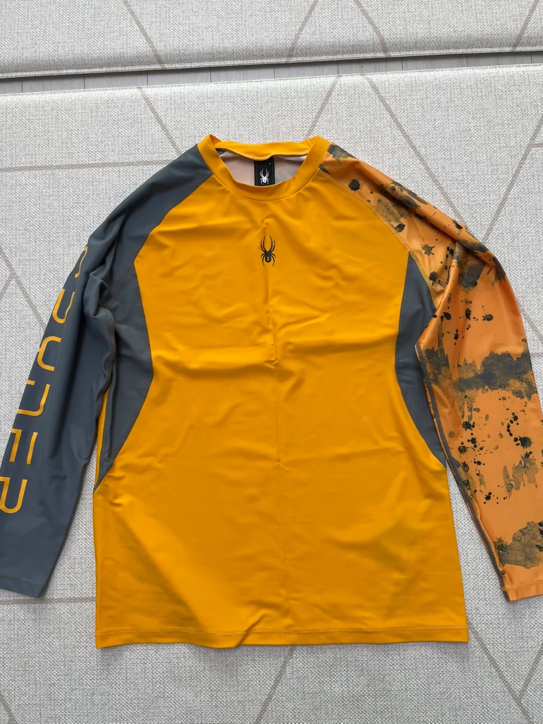 스파이더 레쉬가드 상의xl 수영복 자외선차단 기능성