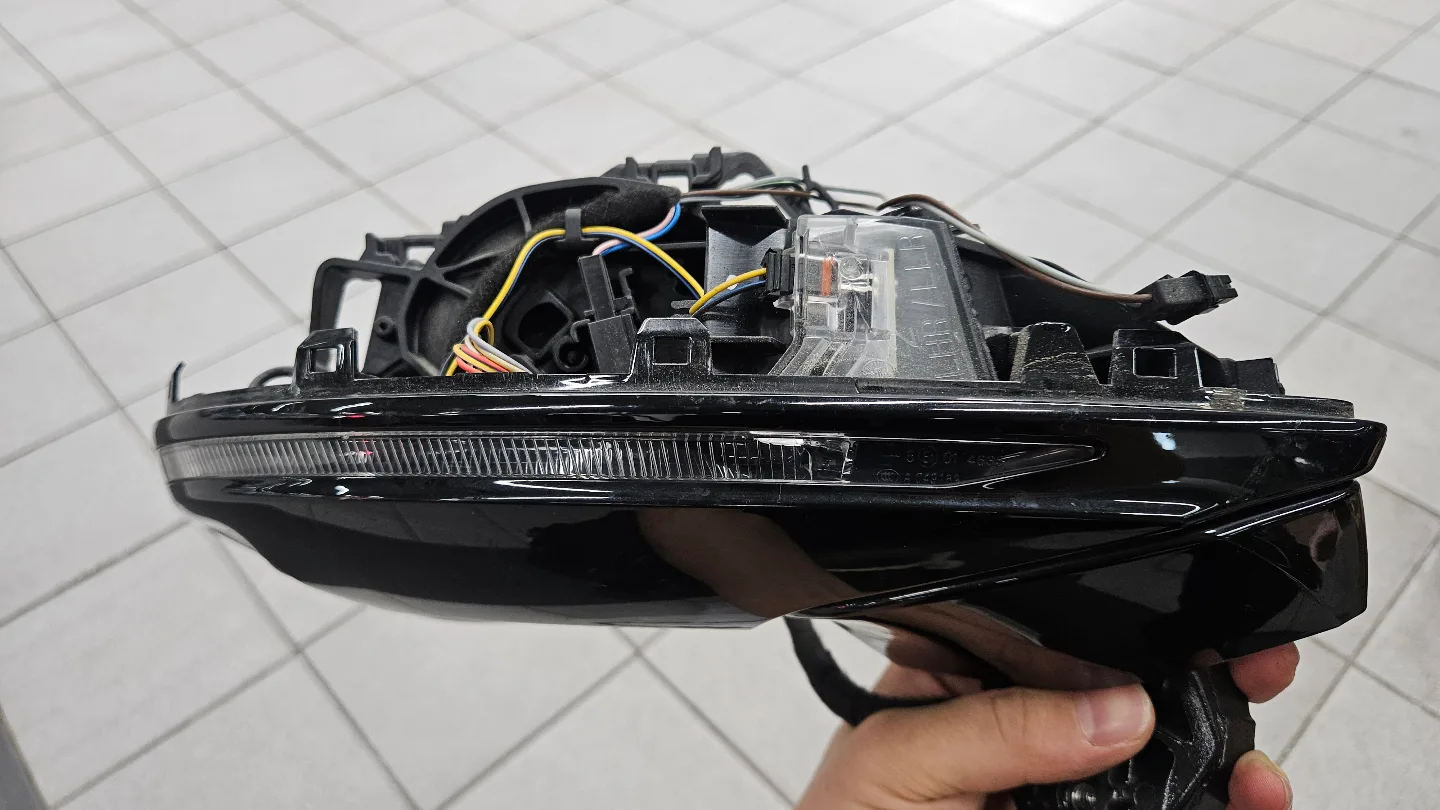 아우디 A8 사이드미러 바디 중고