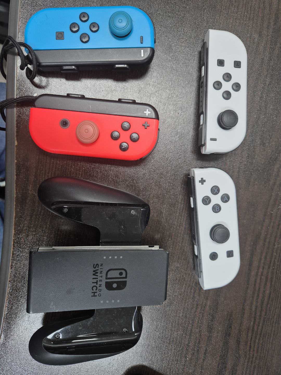 닌텐도 스위치 조이콘