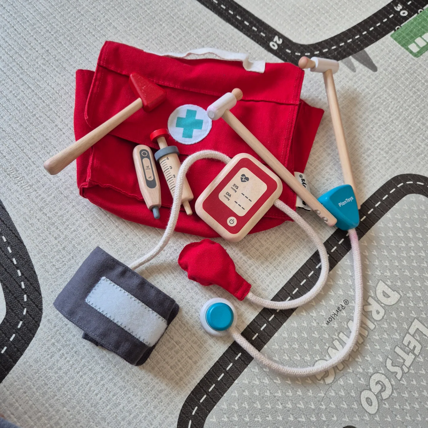 플레이토이즈 원목 의사놀이세트_병원놀이