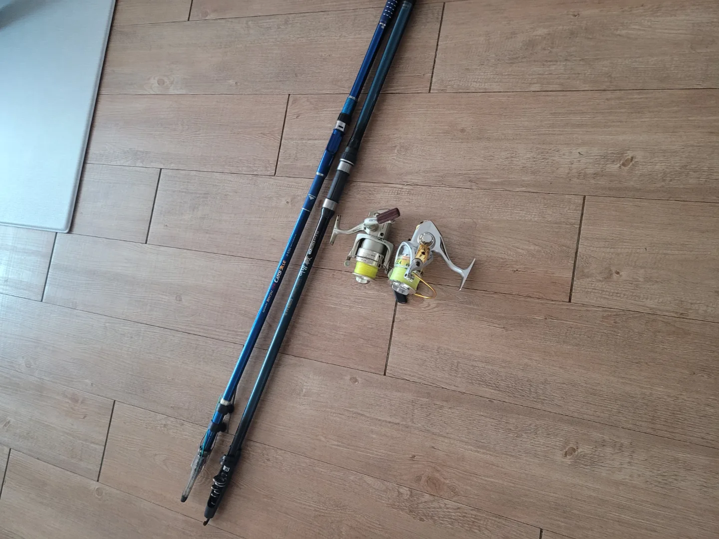 낚시대 릴 세트 (미사용 중고)