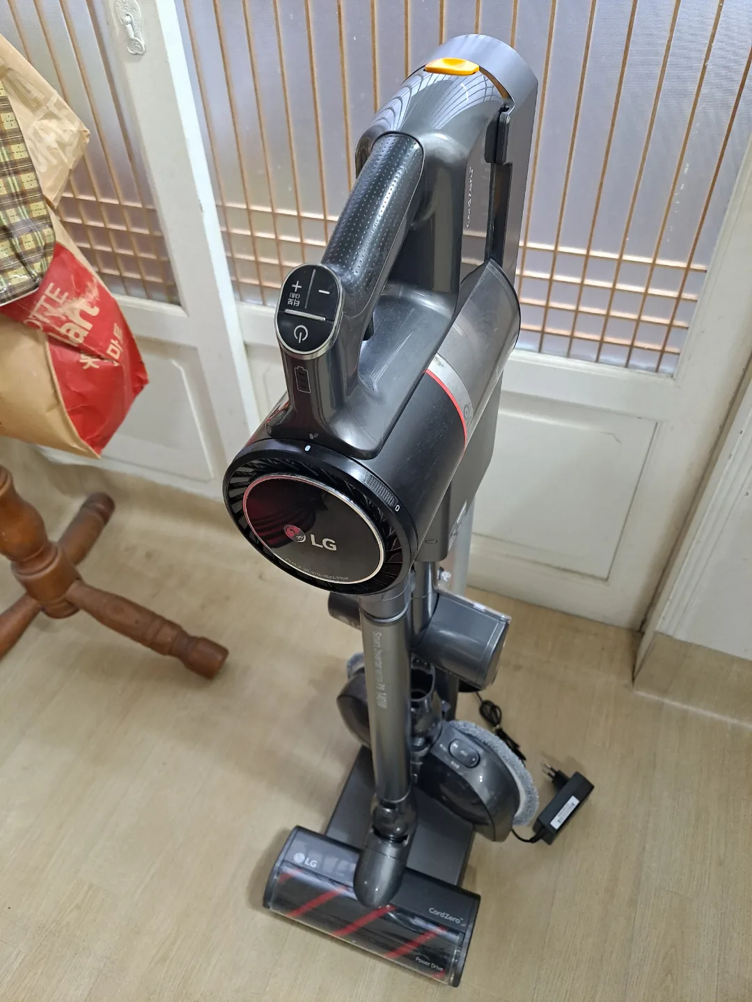 LG 코드제로 A9무선청소기