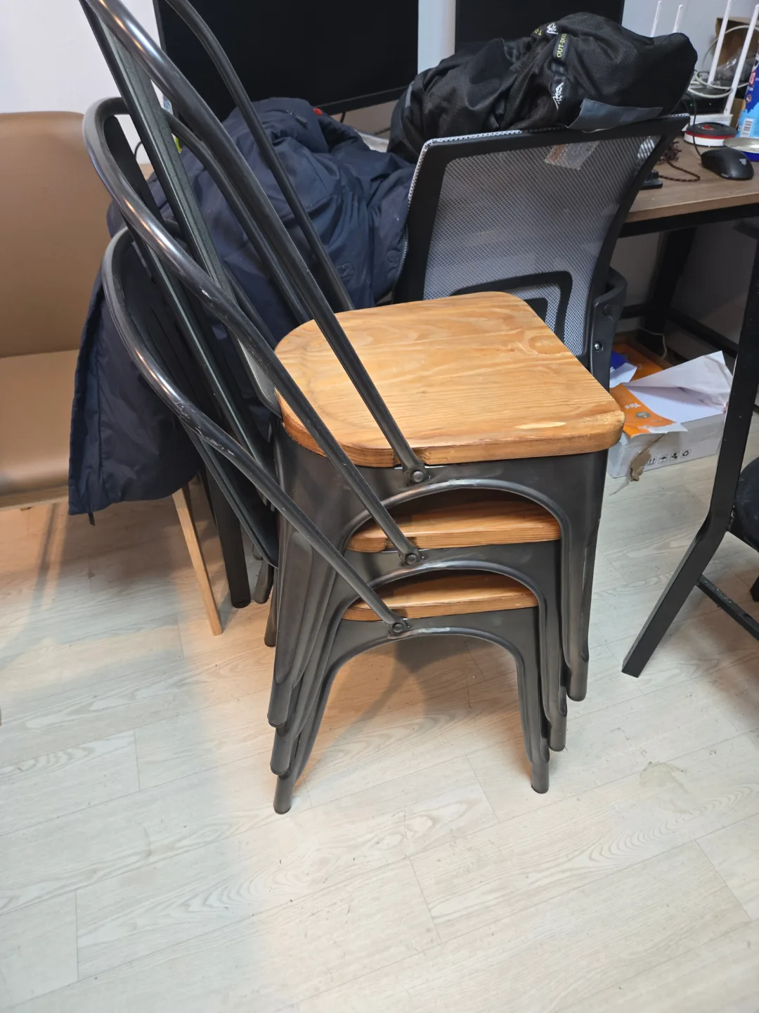 중고의자 싸게 가져가세요