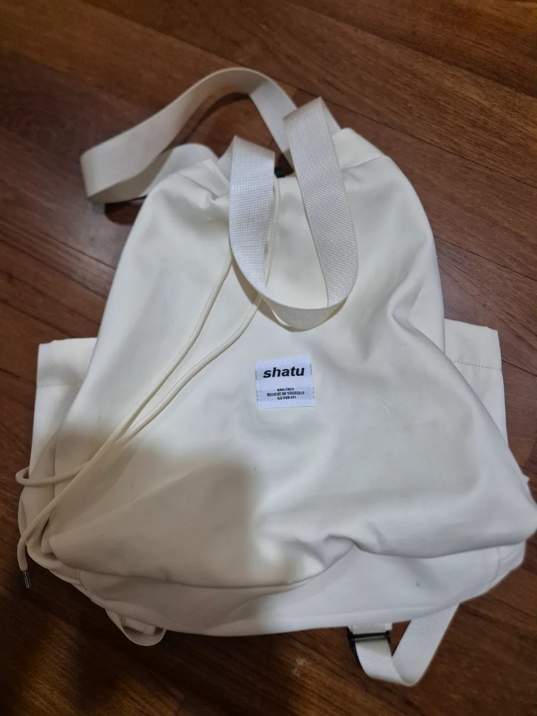 shatu 아이보리 백팩 중고