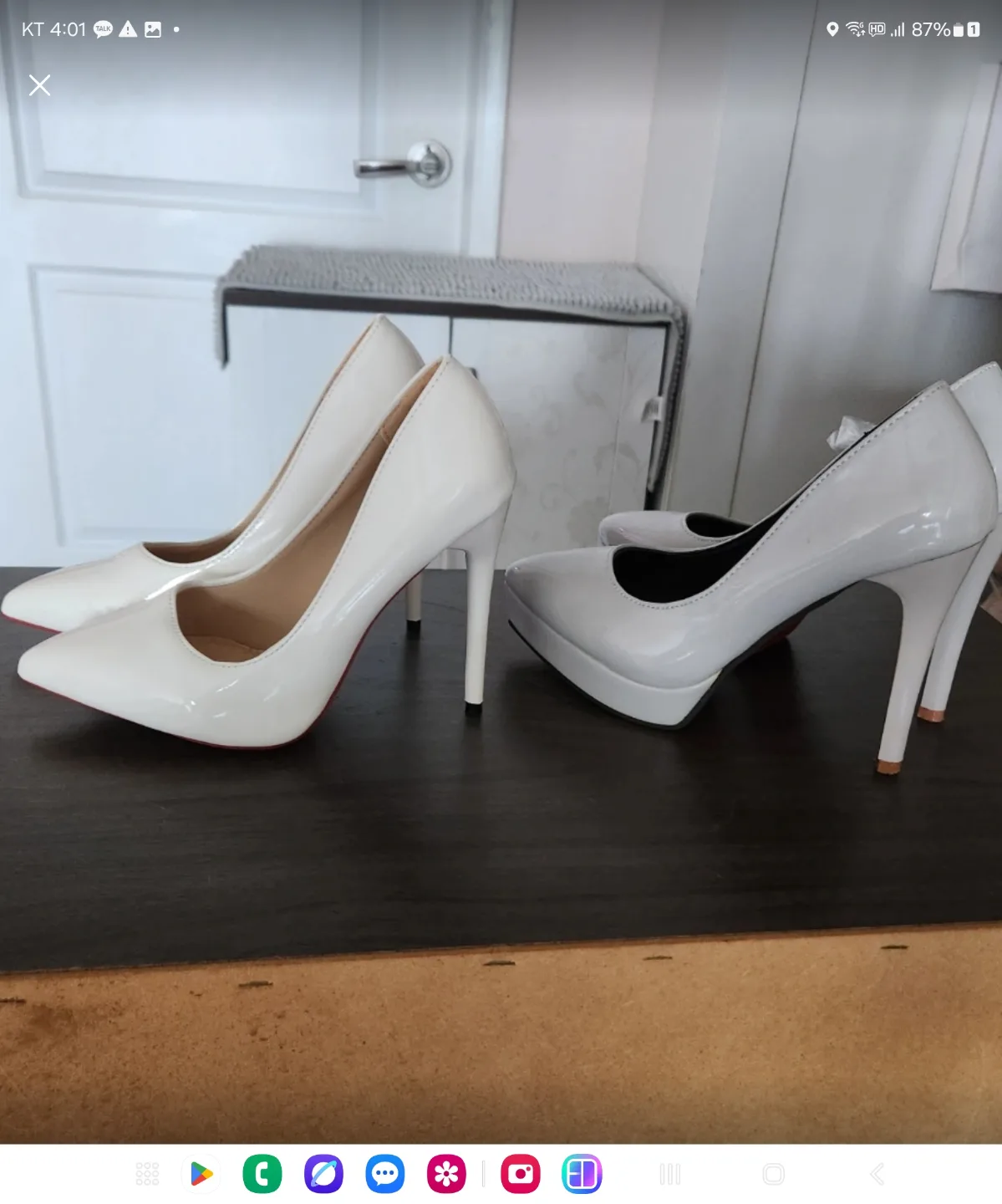 235 하루착용한중고 = 회색 구두 🩵흰구두는 판매완료됨🩵