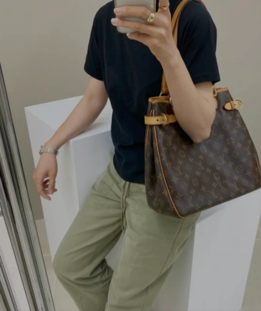 루이비통 바킷백 베티놀즈 숄더백(중고)