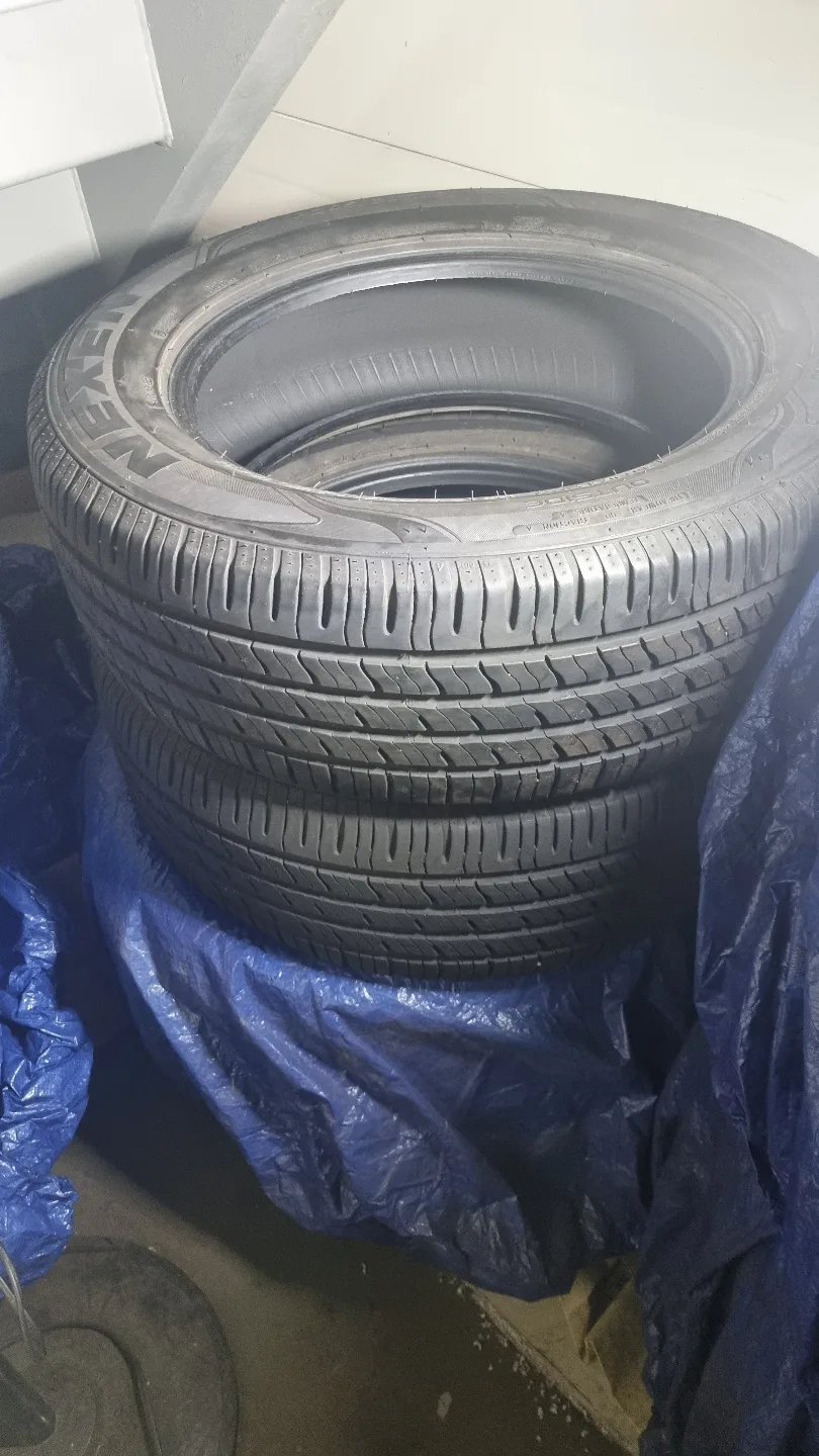245/60R18 중고 타이어(4개)