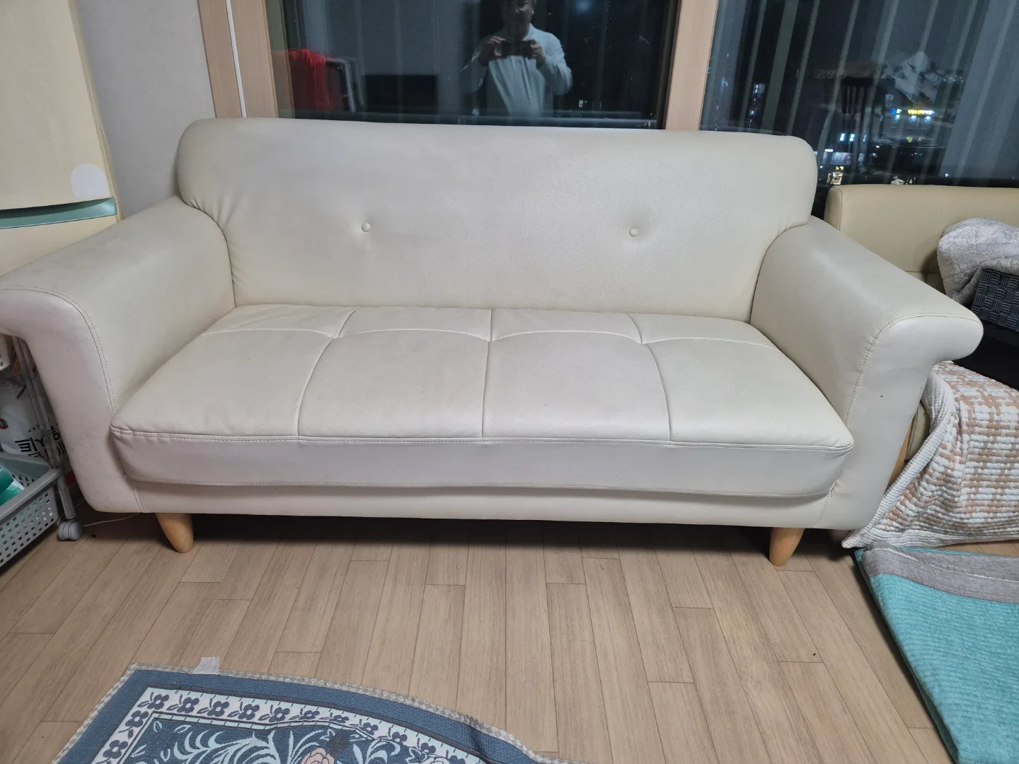 중고 아이보리 인조가죽 소파 나눔