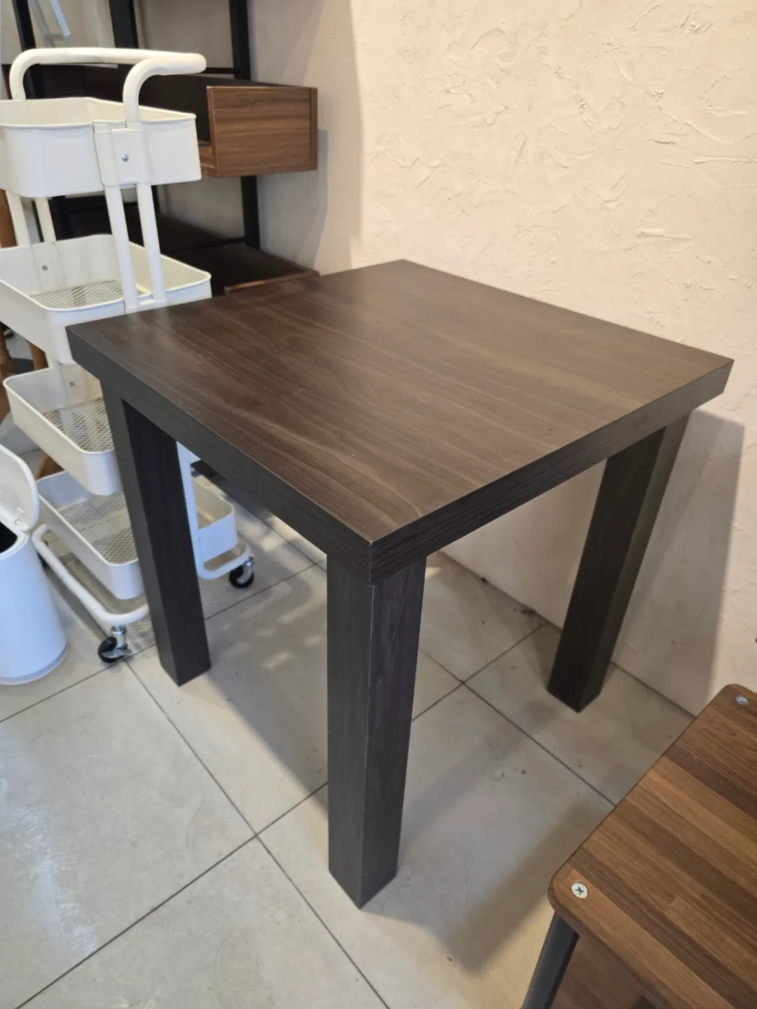 사각 테이블 중고 팝니다. 70cm x 70cm