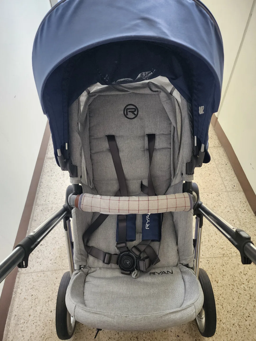 RYAN 유모차