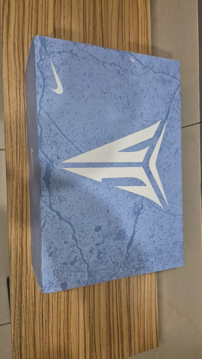 270 나이키 자 1 농구화 극미중고