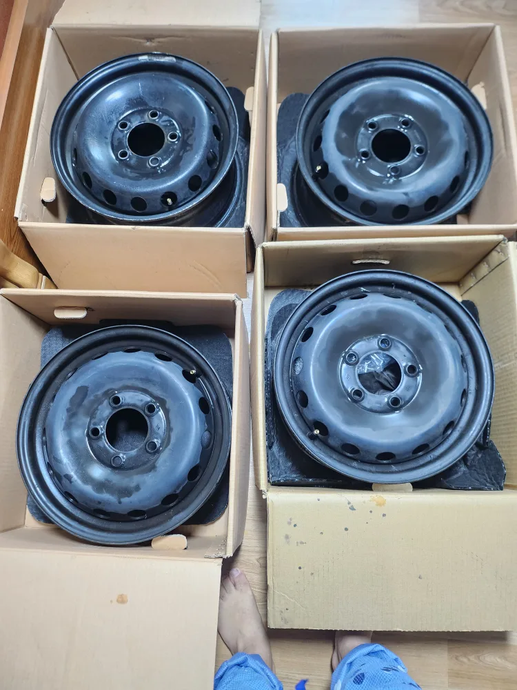 르노마스타중고 휠 1대분 4개