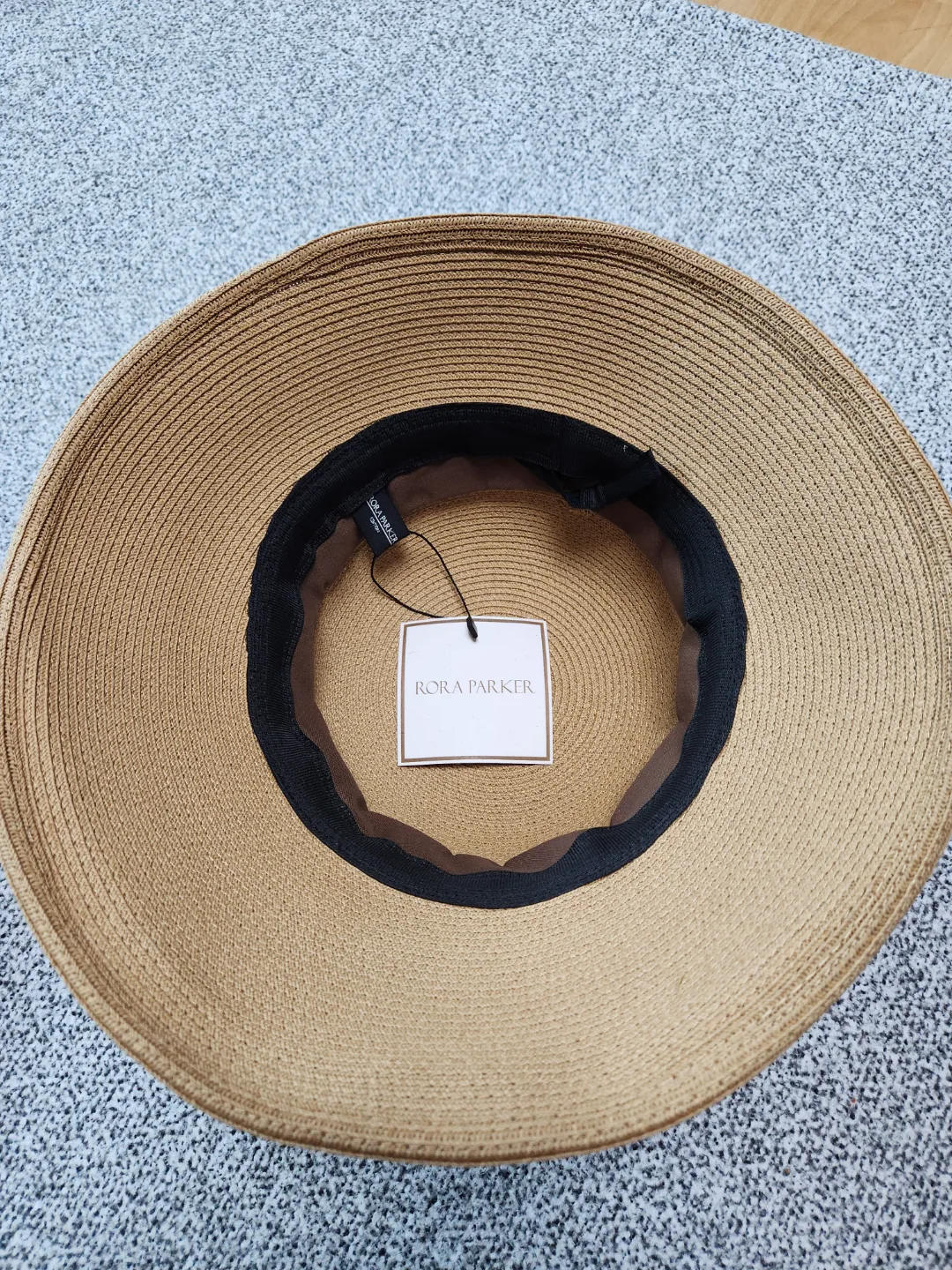 로라파커 자외선 차단 밀짚모자 베이지(사이즈 조절가능)