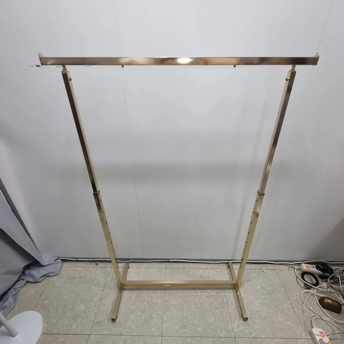 중고)금장 옷가게 헹거