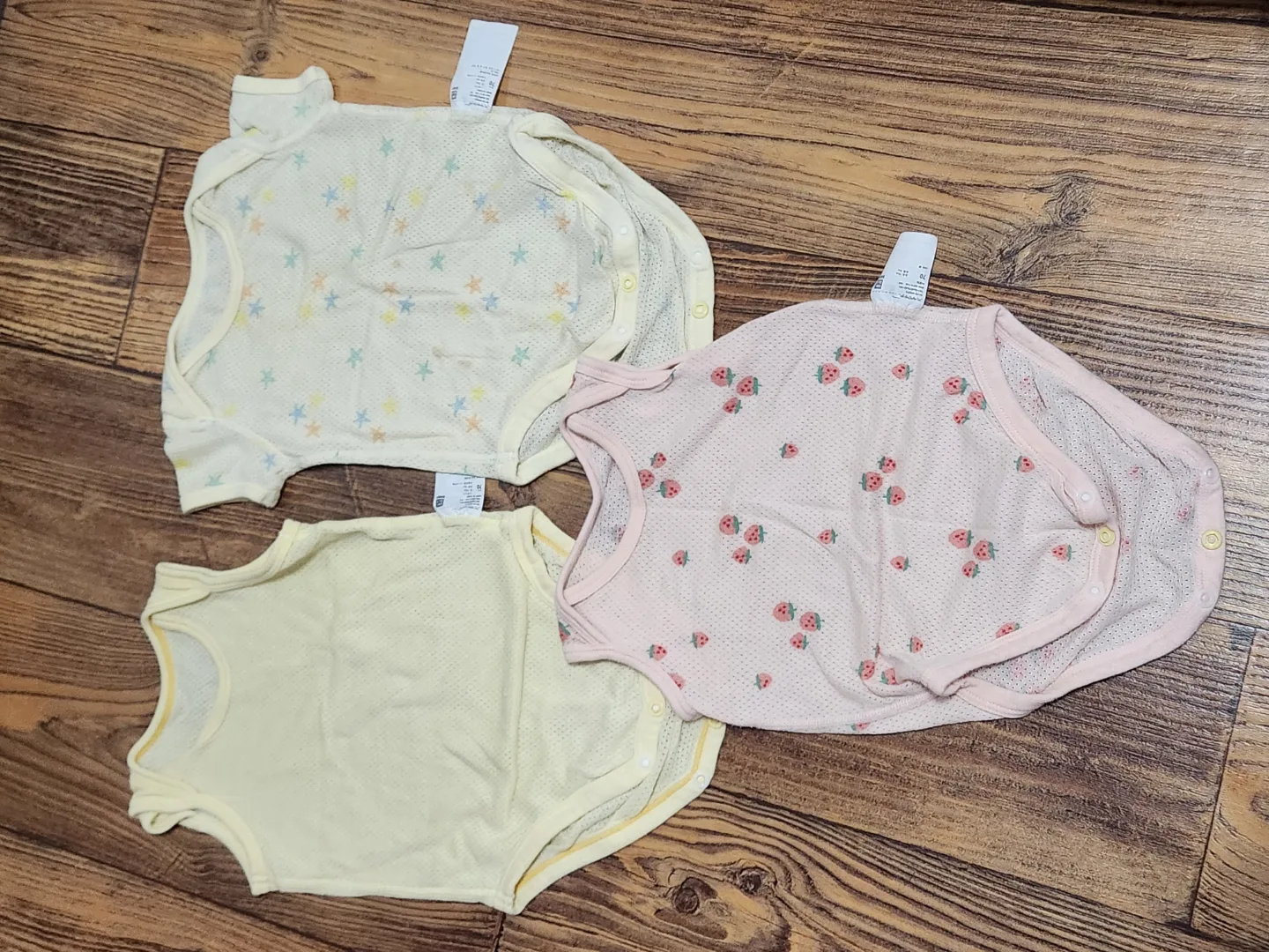 유니클로 메쉬 바디수트 70