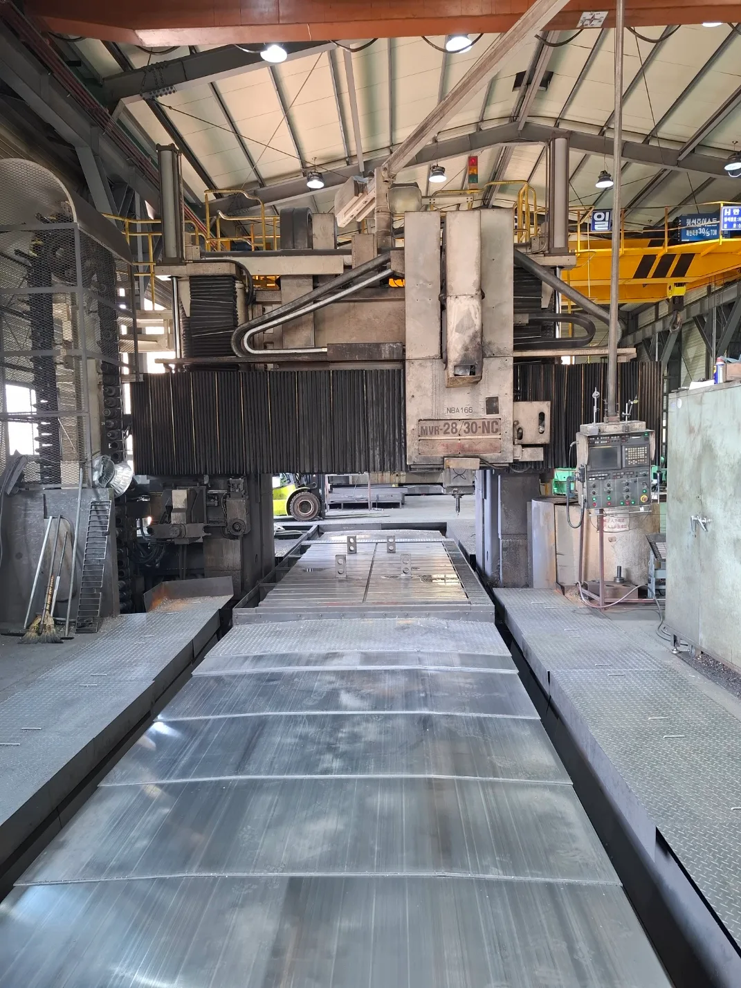 [중고기계]오면가공기_미쓰비시 MVR-28/30