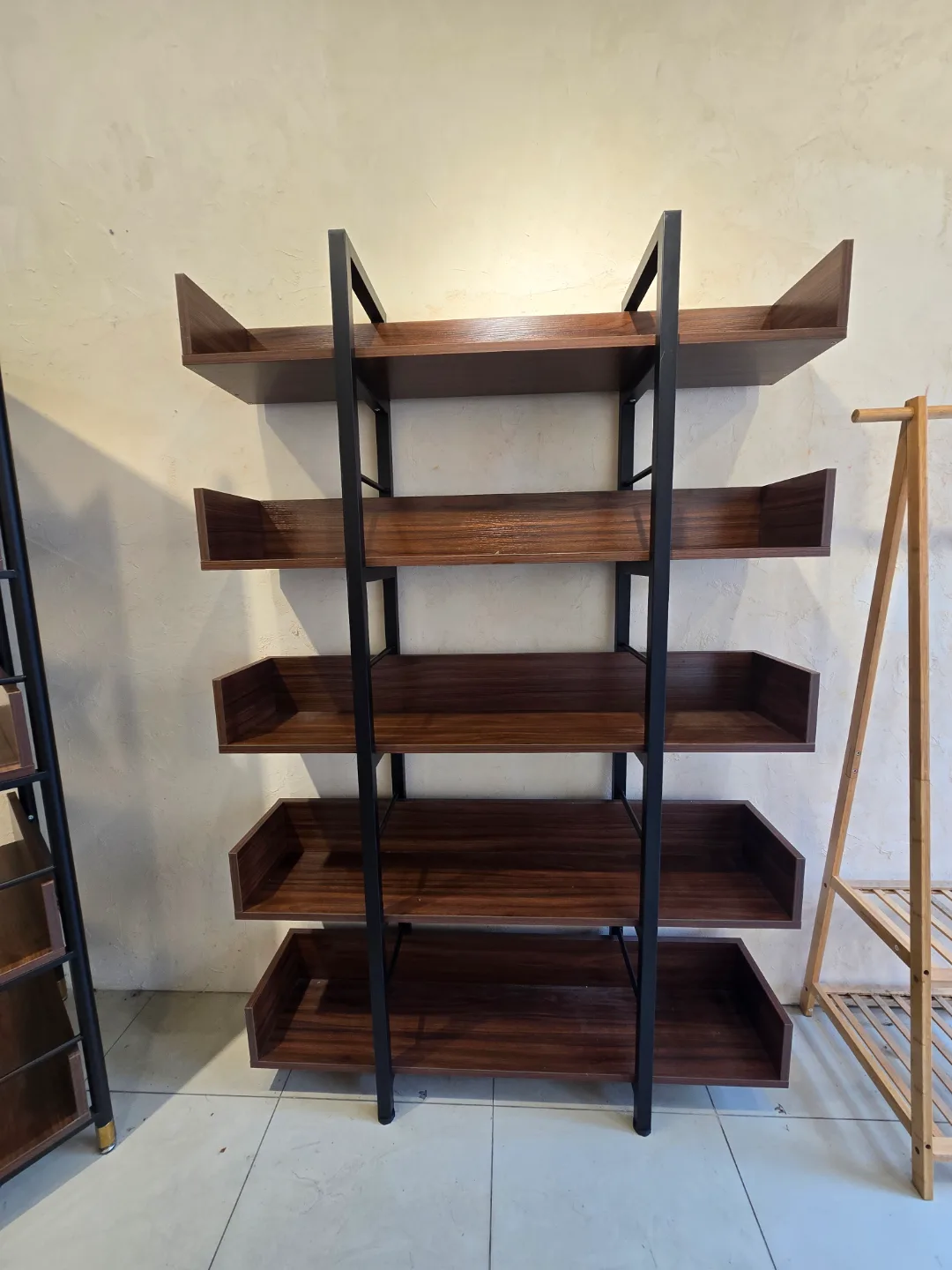 5단 수납장 책장 중고 팝니다.