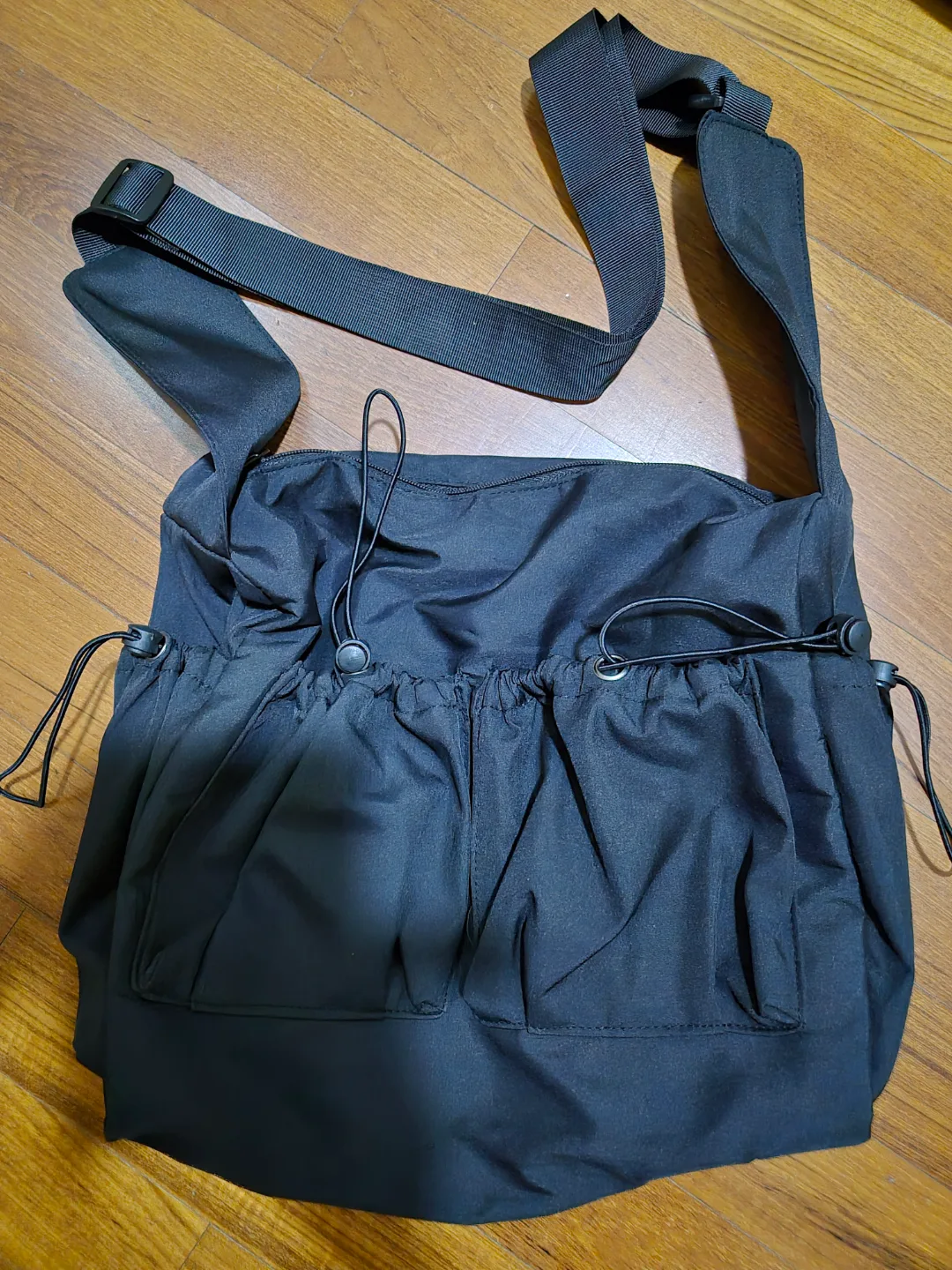 검정색 숄더백 중고