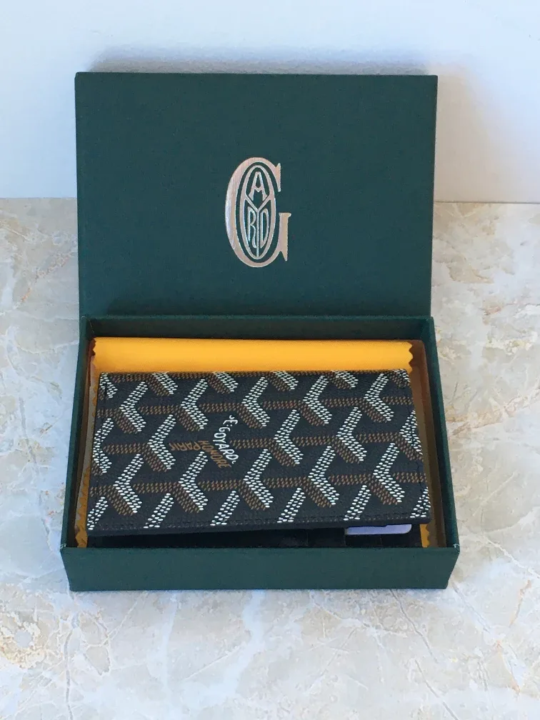 선물 받은 고야드 지갑형 카드지갑