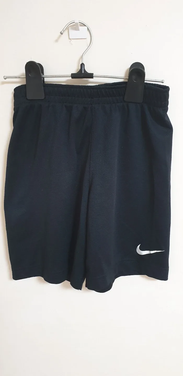 나이키 블랙 반바지 4ㅡ6세 새상품
